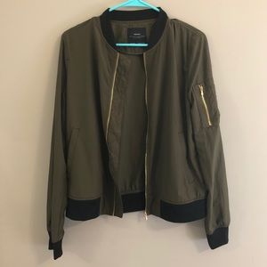 Bomber jacket